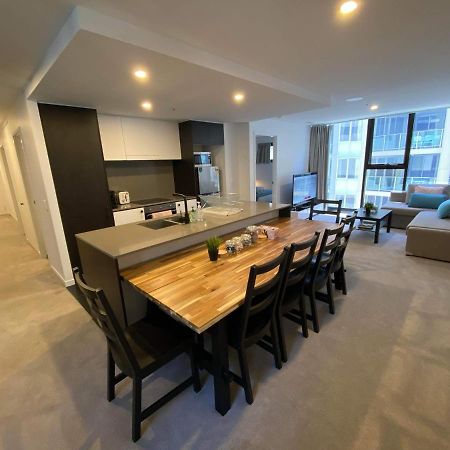 2 Bed 2 Bath Luxury Apartment In Braddon Canberra - Free Heated Pool, Gym, Parking Екстериор снимка