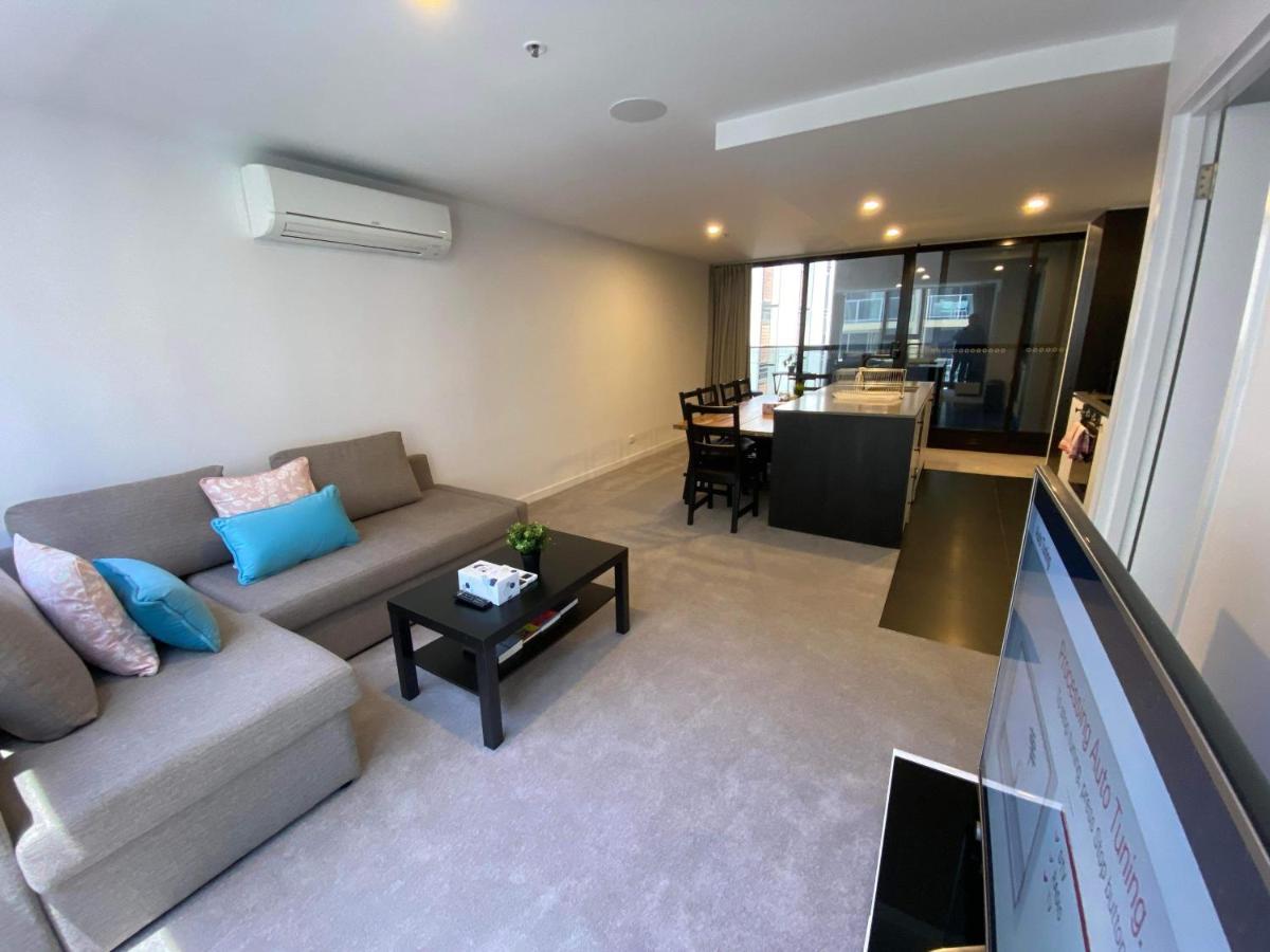 2 Bed 2 Bath Luxury Apartment In Braddon Canberra - Free Heated Pool, Gym, Parking Екстериор снимка